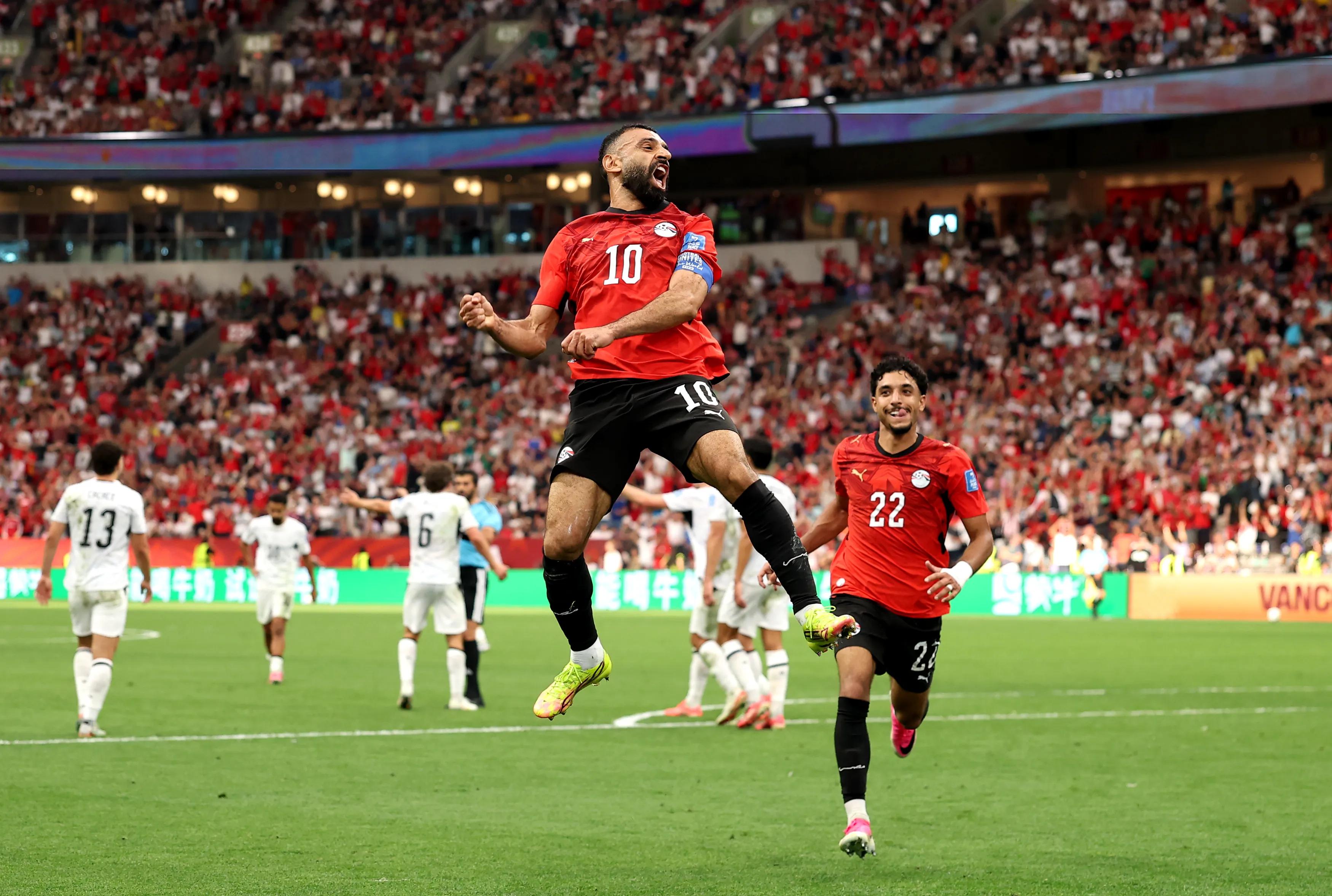 Colombia and Ghana target knockout berths